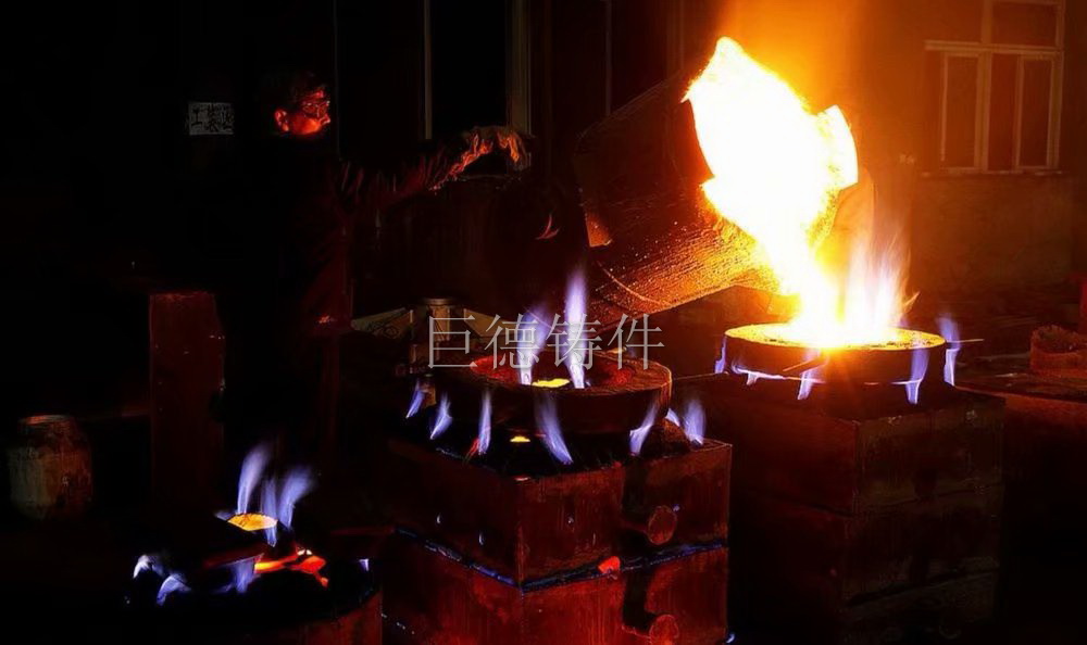 鑄造現(xiàn)場及精密設(shè)備加工展示 (6)